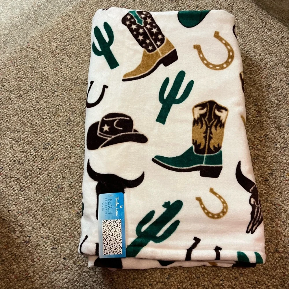🆕 Truly Lou Western Cowboy Beach Towel Oversized VIRAL